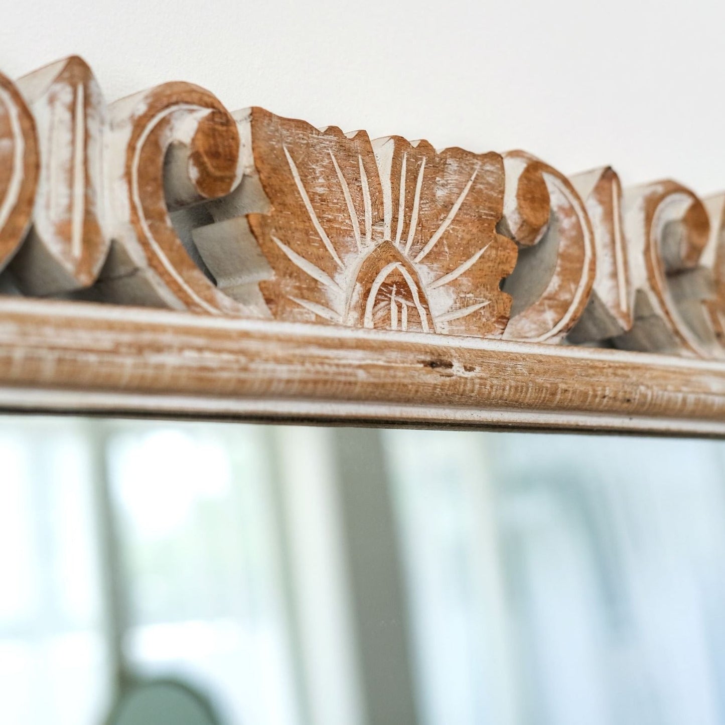 Hand Carved Mirror "Kerang" Antic-wash - 90  cm
